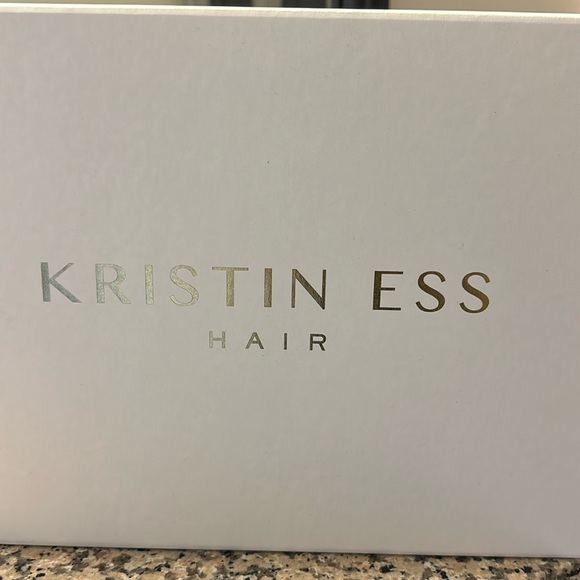 Kristin Ess Haircare set - Picture 2 of 4